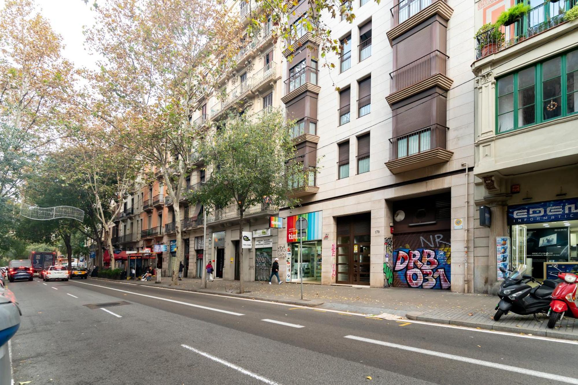 Comfy Downtown + Private Terrace Lejlighed Barcelona Eksteriør billede